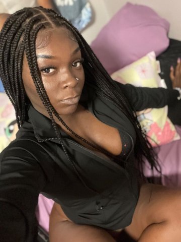 Detroit Incall Female Escort — Fun Size, Shorty & Flexible - 1