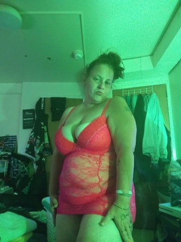 Nashville Female Escort — Redhead, no pimping - 1