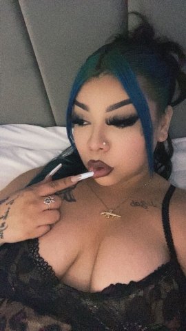 Bakersfield CA Female Escort — meetups, FaceTimes & custom content - 1