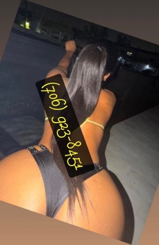 Lex — Mixed Beauty, Curvy Escort (Fetish & 420 Friendly) - 1
