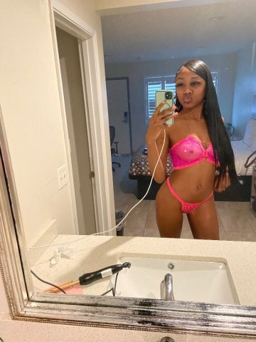 Petite Ebony Incalls & Outcalls (FT shows) - 1
