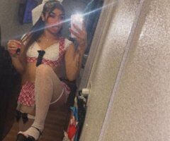 Sweet Throat Goat with Wet Creamy Fun - Image 5