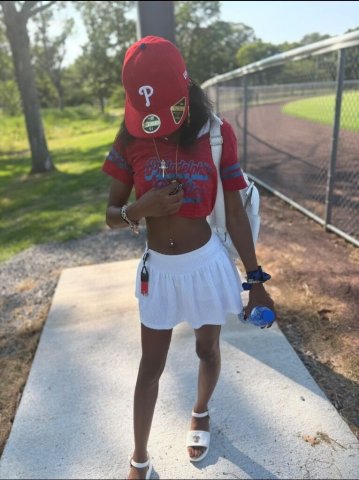 Charlotte NC Female Escort — Young Seductive Body Experience - 1