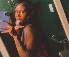 Palmdale/Lancaster escorts - Palmdale Incalls — Pretty Petite Freak, House Calls & Car Fun