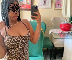 Houston escorts - Houston Female Escort — Brunette Girl (Available Now)