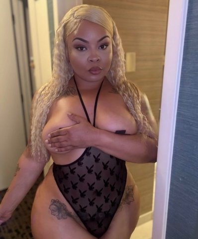 Sexy Babe Queen (31) in Greensboro, NC — Incalls, Outcalls & Car Fun - 1