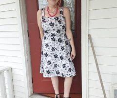 Seattle Mom Female Escort — Soft & Feminine with Premium Content - Image 4