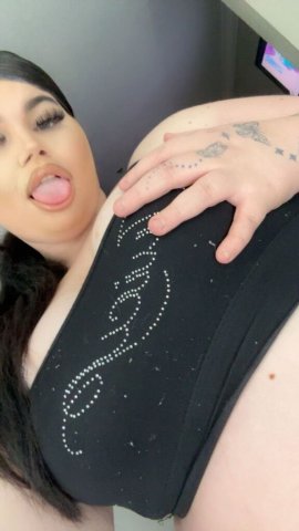 Roxy (21) in Los Angeles — Content + FaceTime Shows, Car Date/Outcall Only - 1