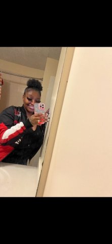 Lexington Female Escort — “Sooo hot!!” (24) - 1