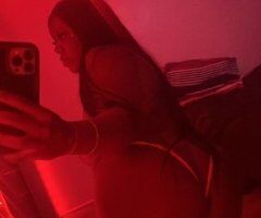 Palm Springs 19yo Female Escort — high-class dances & face-time content - Image 4