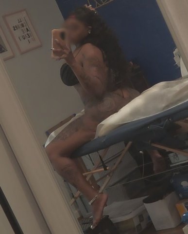 Washington D.C. Female Escort — In-Call Full Service, New Pics - 1