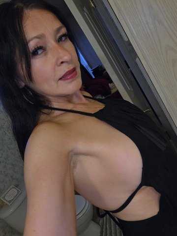 Tulsa Female Escort — date nights (hour or 2 hours) - 1