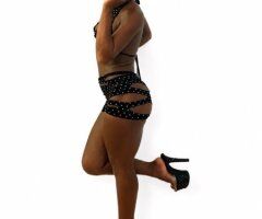San Francisco Fun Female Escort — Conversation-First Dates - Image 3