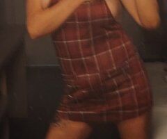 Northwest Reno Petite Outcall Only Female Escort - Image 2