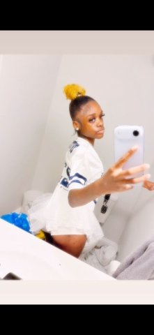 Waco, TX Chocolate-Themed Female Escort — Outcalls/Incalls/Carplay - 1