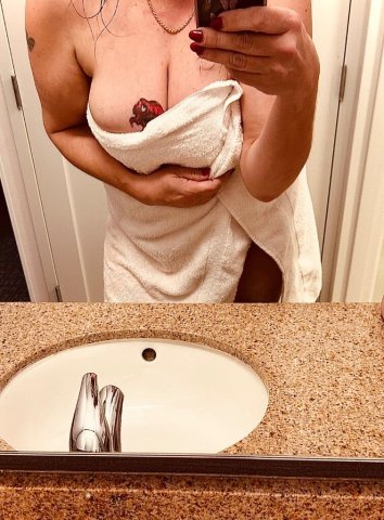 Northern Virginia Curvy Female Escort — Incalls, Outcalls, FaceTime - 1