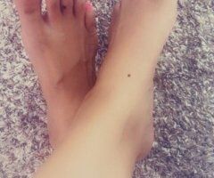 Dallas TX Private Foot Admiration Sessions for Mature Gentlemen - Image 2