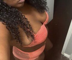 Memphis escorts - Memphis Female Escort — Wet Soak City Fun