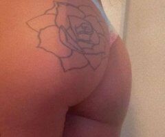 Knoxville TN Round & Brown Escort — 24 - Image 5