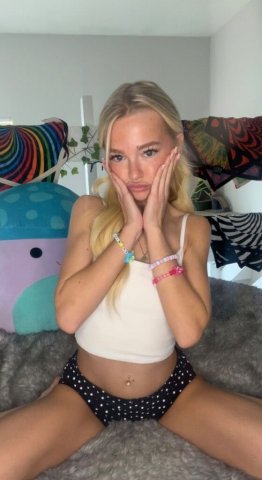 Lea — Petite College Cutie (Independent) in Provo - 1