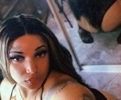 Kansas City MO Female Escort for Outcall & Car Play - Image 8