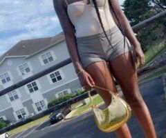 Bridgeport CT Female Escort — hotel incall, GFE & 4 hands - Image 3