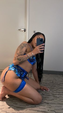 Pittsburgh Female Escort — FT Shows & Content Videos, OnlyFans Diamondthewettest - 1