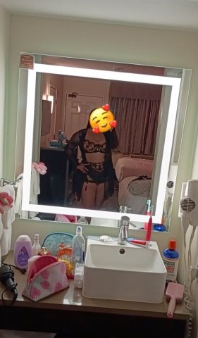Modesto CA Colombiana Escort — 24 - 1