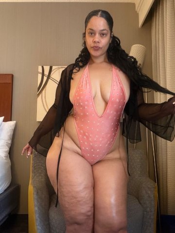 Sophie — Upscale Mixed Brazilian Female Escort in Torrance (Incall) - 1