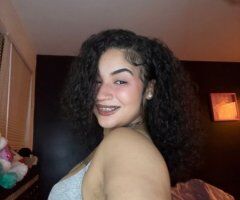Slim-thick Puerto Rican baddie (Braceface) — incalls & outcalls, OnlyFans model - Image 5