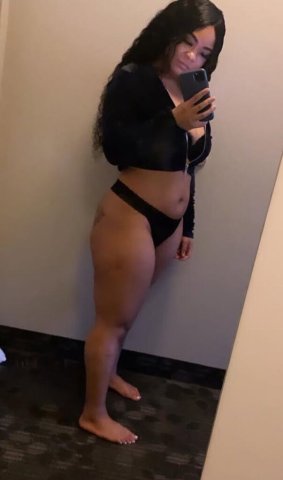 Huntsville, Alabama Filipino Princess Escort — Thick 28 (Safe Service Only) - 1