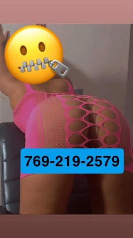 Hattiesburg Female Escort — call for details (AVAILABLE NOW) - 1