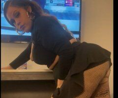 Tacoma Female Escort — Greek Dom Queen with Squirter & Facesitting - Image 2