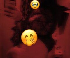 Seattle escorts - Valeria  (26) — Seattle Thick Latina Escort, Outcalls
