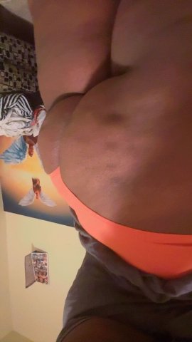 Eastern NC 24-Year-Old Female Escort — Slippery warm gripper - 1