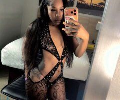 Richmond escorts - Kashmir — Luxury FaceTime & Outcalls
