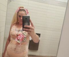 Dayton escorts - Dayton Female Escort — 5'11 blonde, long hair