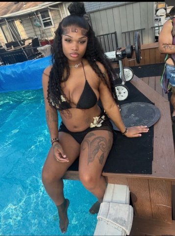 Transgender Escort (Minneapolis/St. Paul) — In-Call, Outcall & Overnight - 1