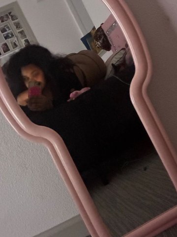 Wenatchee WA Ebony Female Escort — In-calls Specials - 1