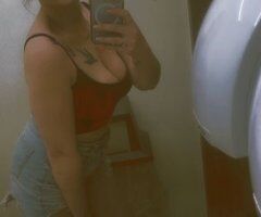 Lansing Female Escort — In-call & out-call 3D - Image 9