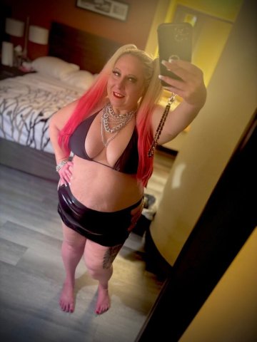 Curvy Blonde fun in Sarasota — Cash, no deposit - 1
