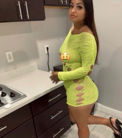 Latina Escort — Facetime Shows (24/7) & Big-Butt Angel Vibes - 1