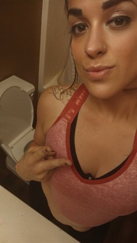 Chicago Incall Specials — Content & Facetime Shows - 1
