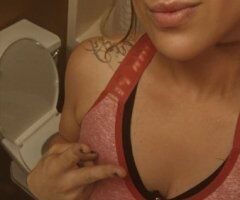 Chicago escorts - Chicago Incall Specials — Content & Facetime Shows