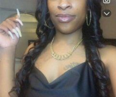 Omaha NE Slim Escort for In-Call Appointments - Image 4