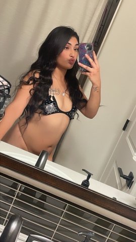 Petite Latina Escort (21) — Fresno Outcall & Incall by Appointment - 1