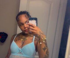 Leah (27) — Sexy Female Escort Booking in Washington, D.C. - Image 3