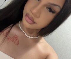 Phoenix AZ Latina Female Escort — All-Natural Slim-Thick - Image 5