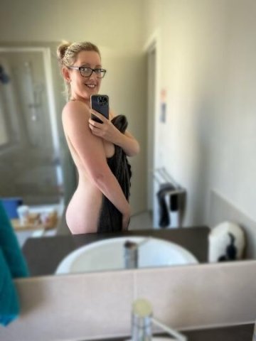  34 Roanoke Sweet Horny Mom — Double Girls Service, Incall/Outcall & Car Fun - 1
