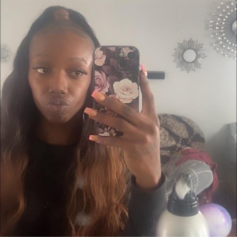 Detroit Card Dates Escort — 19, condom required - 1